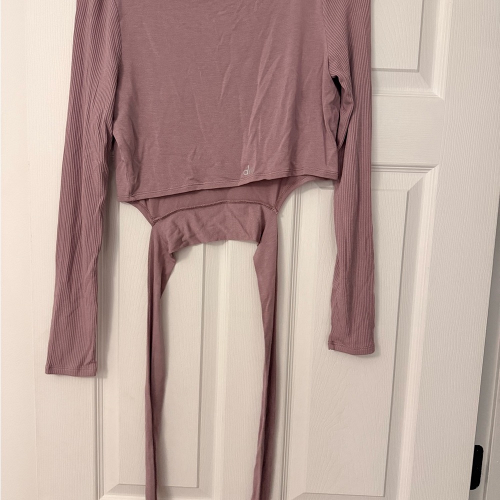 ALO Yoga Dusty Rose Long Sleeve Top